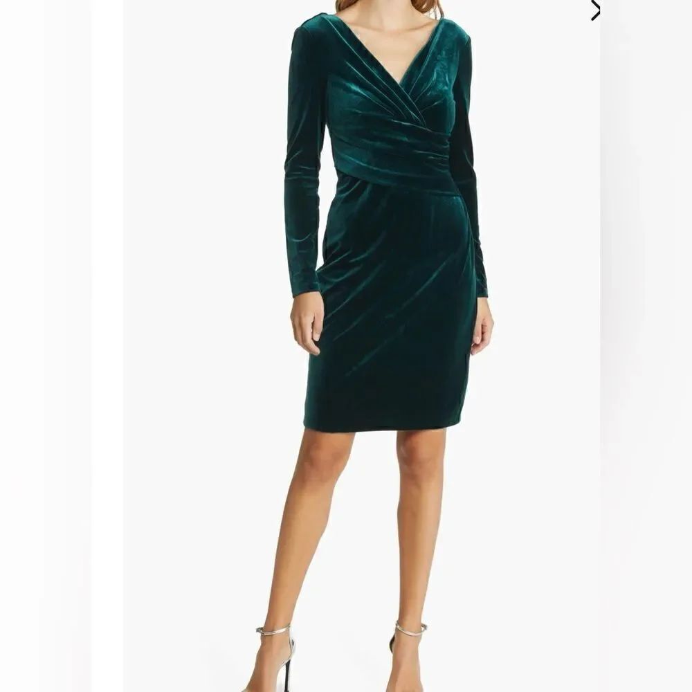 Eliza J velvet dress size 10 NWT